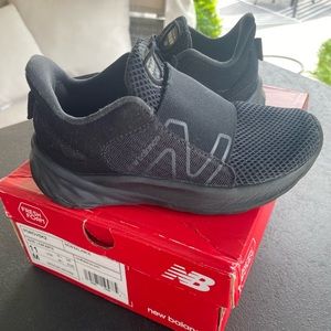 Toddler All Black New Balance Sneaker Tennis Shoe 11